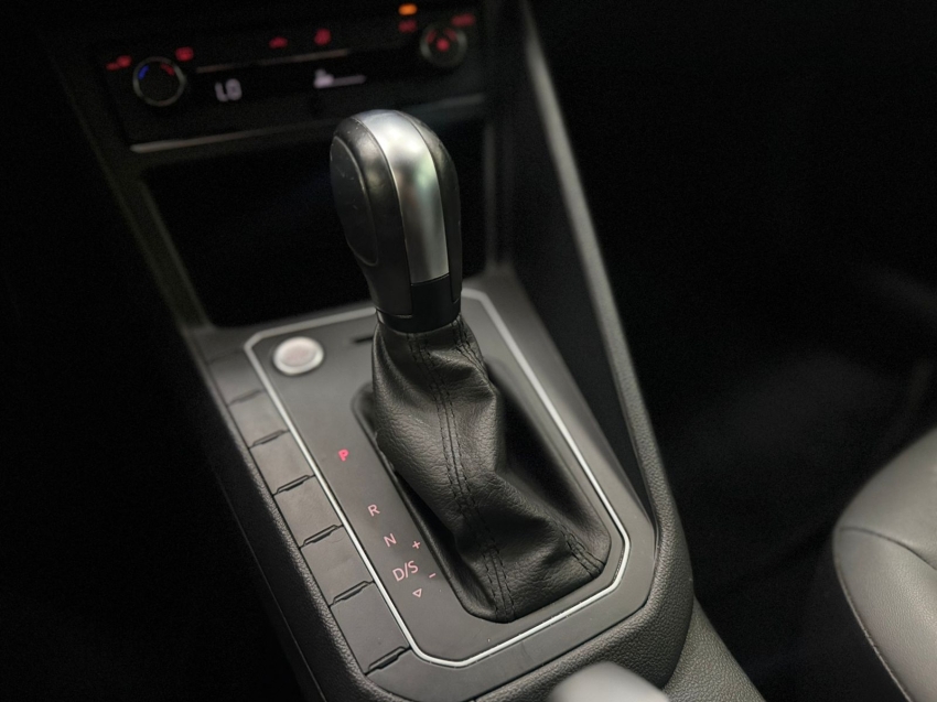 volkswagen nivus 1.0 200 tsi total flex highline automatico 4p 202116