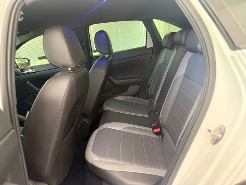 volkswagen nivus 1.0 200 tsi total flex highline automatico 4p 202113