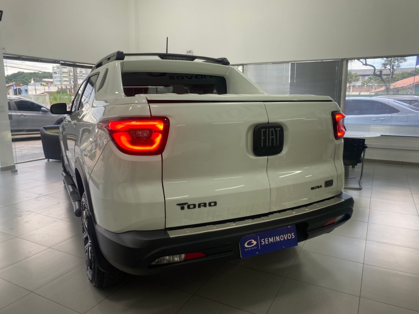 fiat toro 2.0 16v turbo diesel ultra 4wd at9 4p automatico 20231