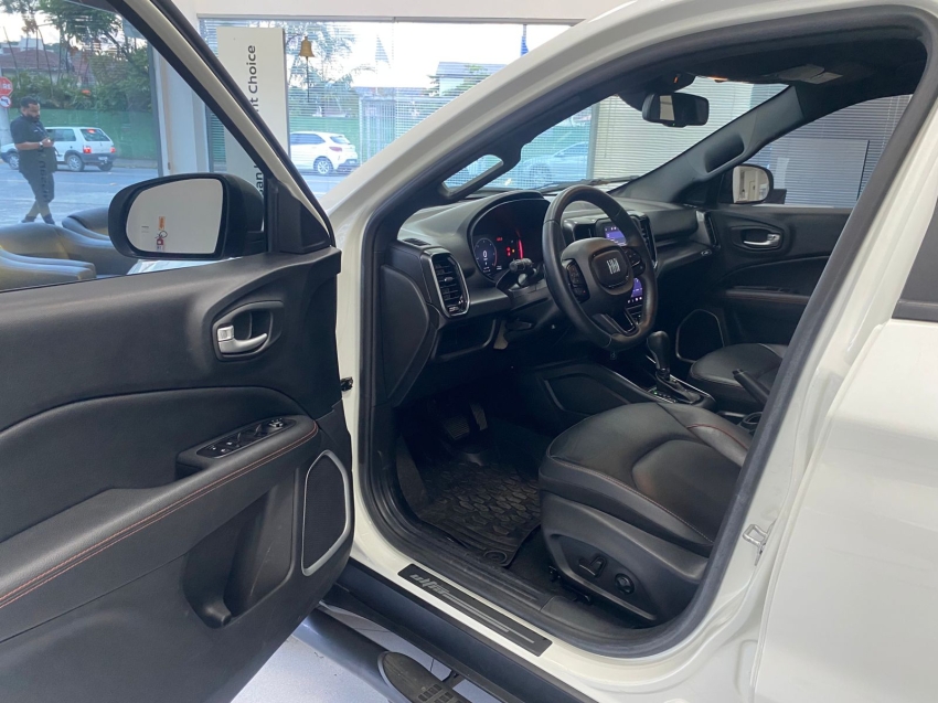 fiat toro 2.0 16v turbo diesel ultra 4wd at9 4p automatico 202310