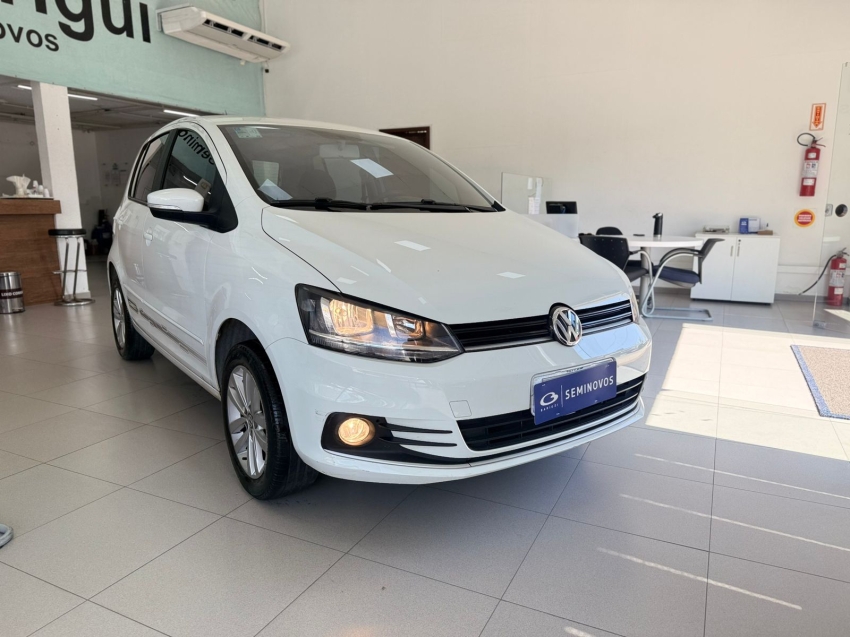 volkswagen fox 1.6 msi total flex connect 4p i-motion semiautomatico 2019