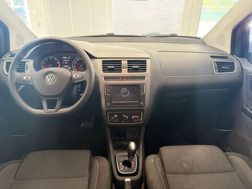 volkswagen fox 1.6 msi total flex connect 4p i-motion semiautomatico 201913