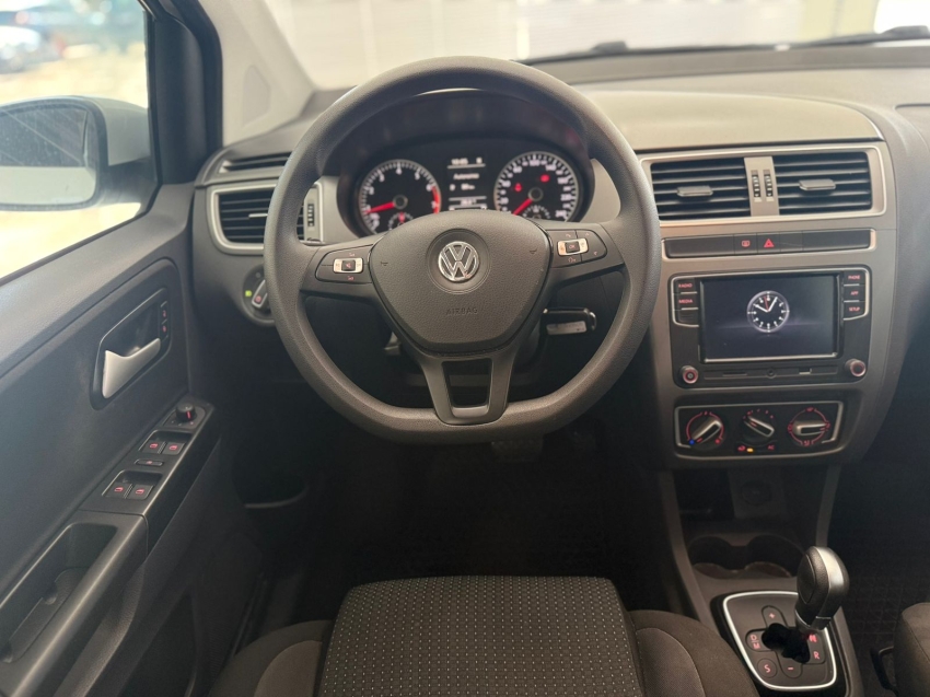 volkswagen fox 1.6 msi total flex connect 4p i-motion semiautomatico 201912