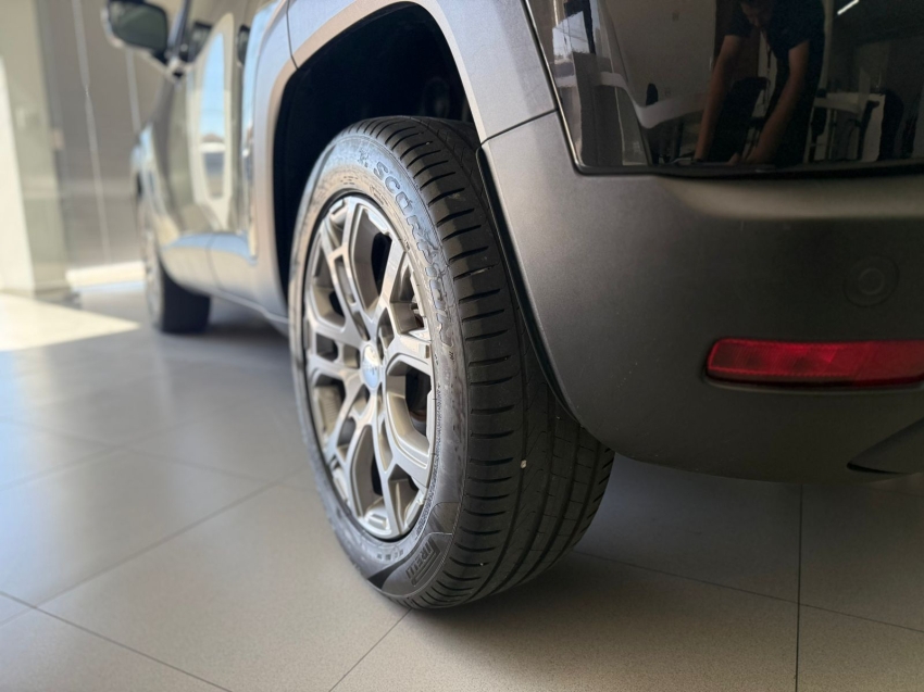 jeep renegade 1.3 t270 turbo flex longitude at6 4p automatico 202513