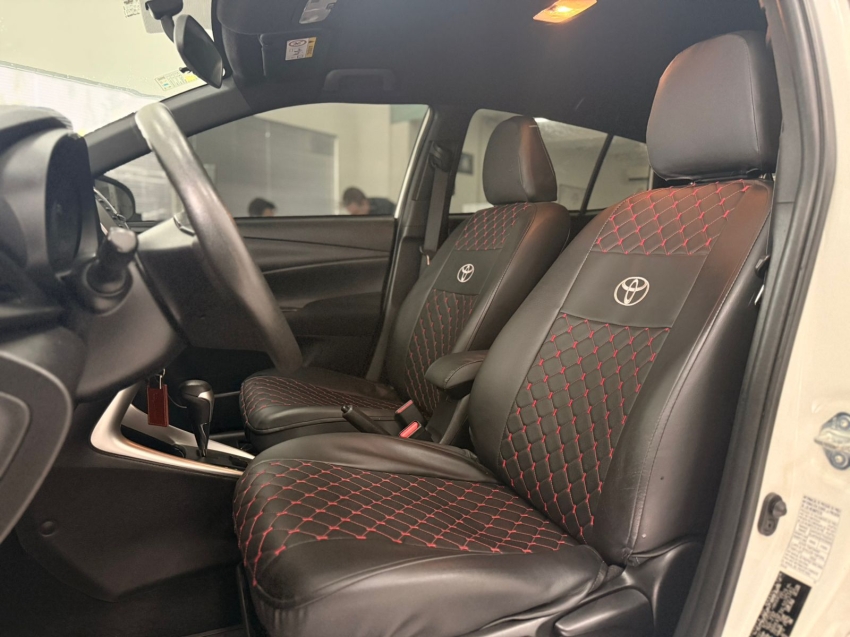 toyota yaris 1.3 16v flex xl live multidrive 4p automatico 20208