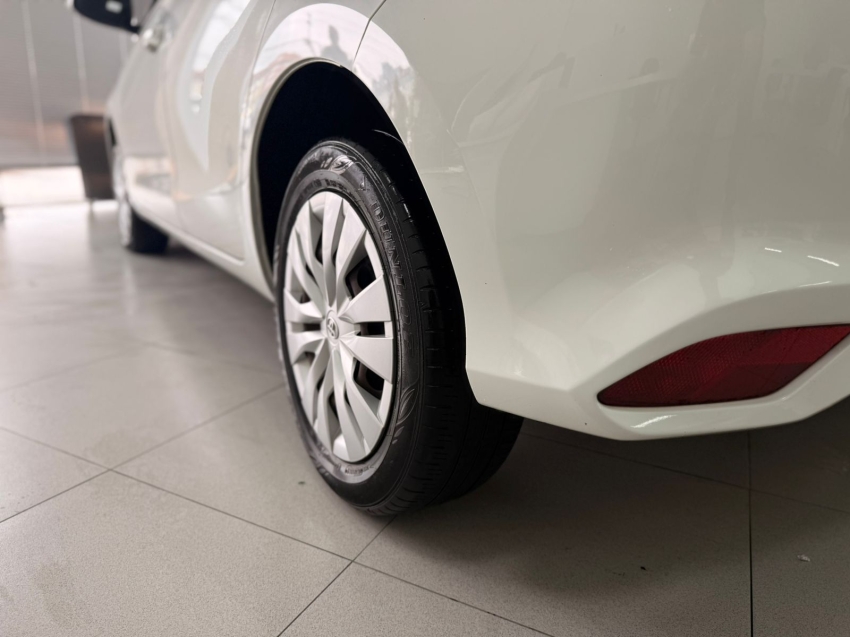 toyota yaris 1.3 16v flex xl live multidrive 4p automatico 202016