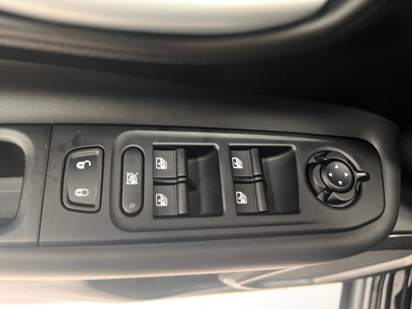 jeep renegade 1.3 t270 turbo flex longitude at6 4p automatico 202514