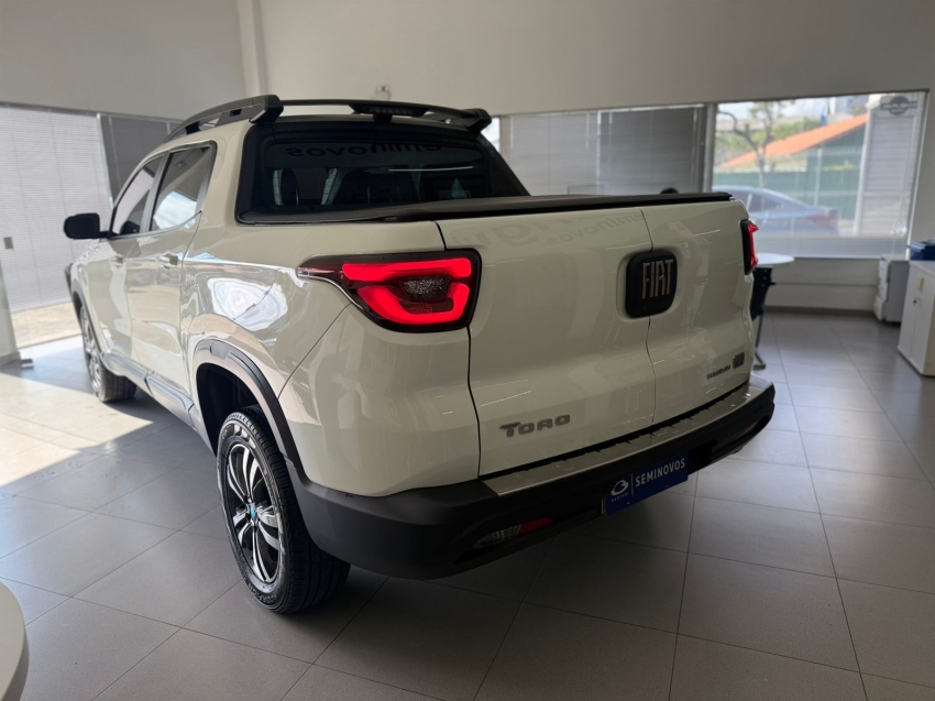 fiat toro 1.3 turbo 270 flex freedom at6 4p automatico 20251