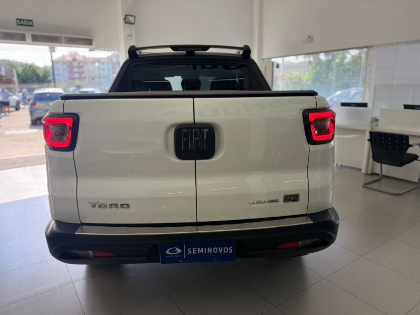 fiat toro 1.3 turbo 270 flex freedom at6 4p automatico 20255