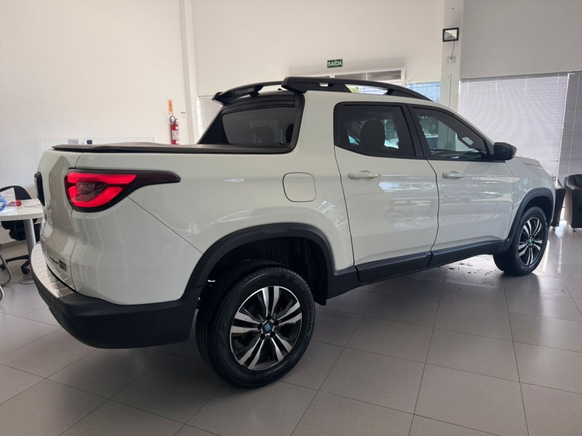 fiat toro 1.3 turbo 270 flex freedom at6 4p automatico 20253