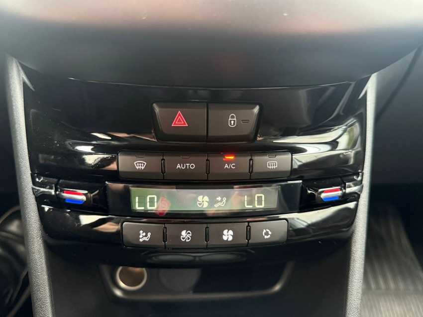 peugeot 2008 1.6 16v flex griffe 4p automatico 202116