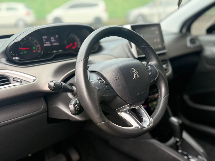 peugeot 2008 1.6 16v flex griffe 4p automatico 20217