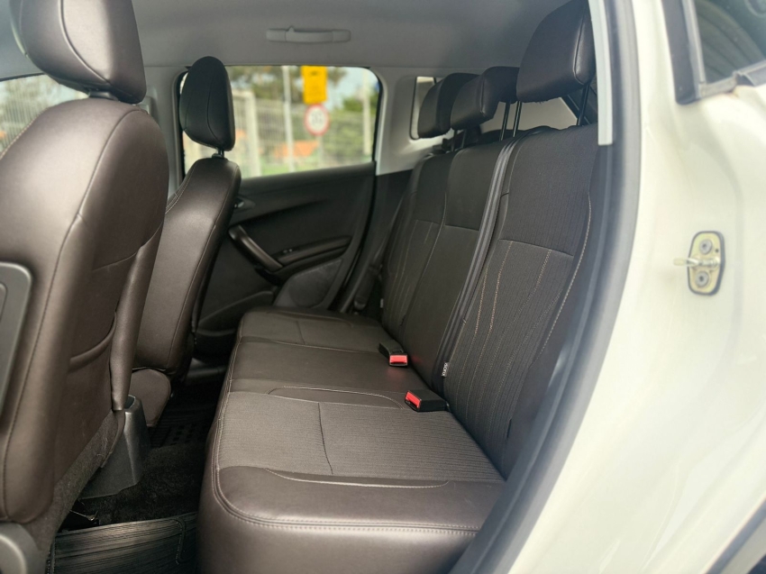 peugeot 2008 1.6 16v flex griffe 4p automatico 202112