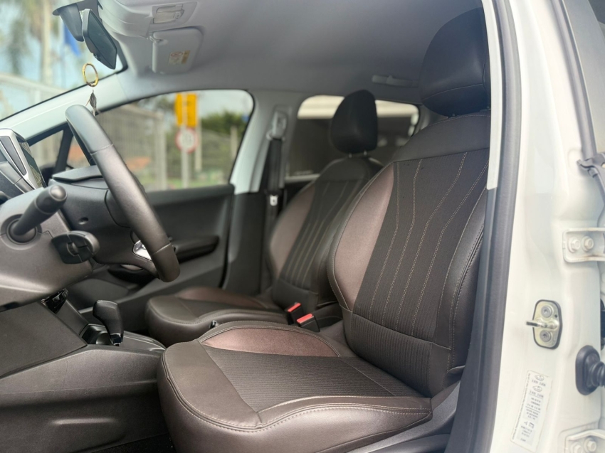 peugeot 2008 1.6 16v flex griffe 4p automatico 202111