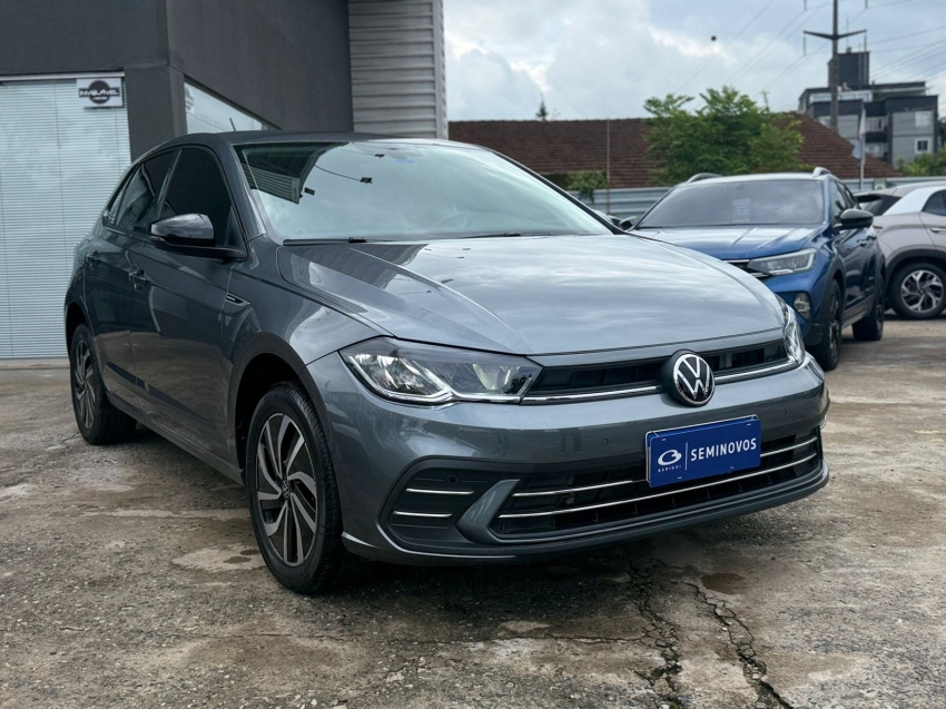 volkswagen polo 1.0 170 tsi highline automatico flex 4p 2025