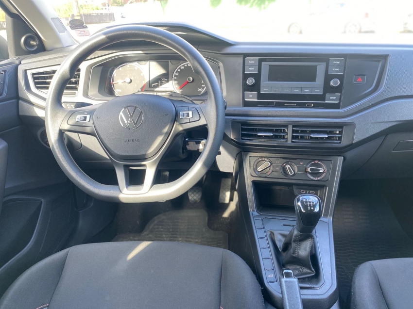 volkswagen polo 1.0 mpi track manual flex 4p 202410