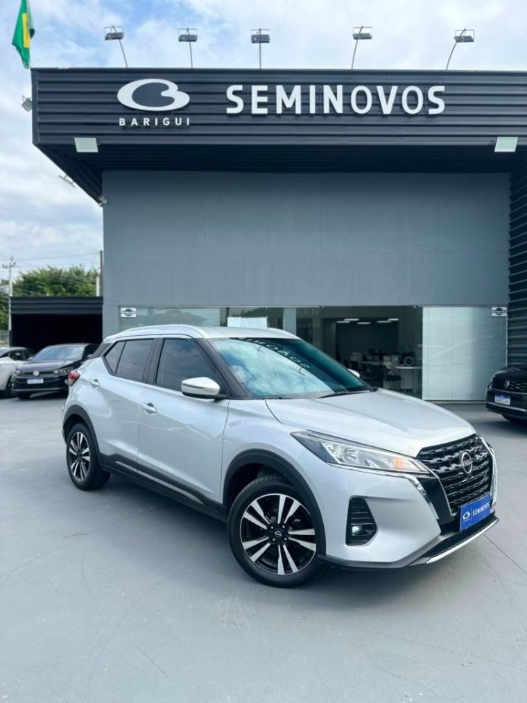 nissan kicks 1.6 16v flexstart advance xtronic flex 4p automatico 2024