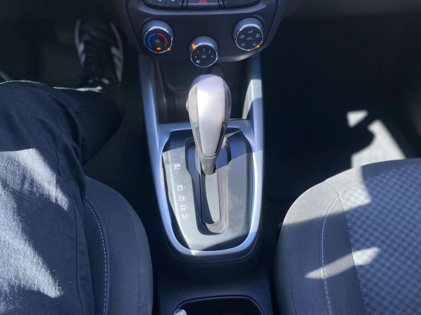 chevrolet onix 1.4 mpfi advantage 8v flex 4p automatico 20187