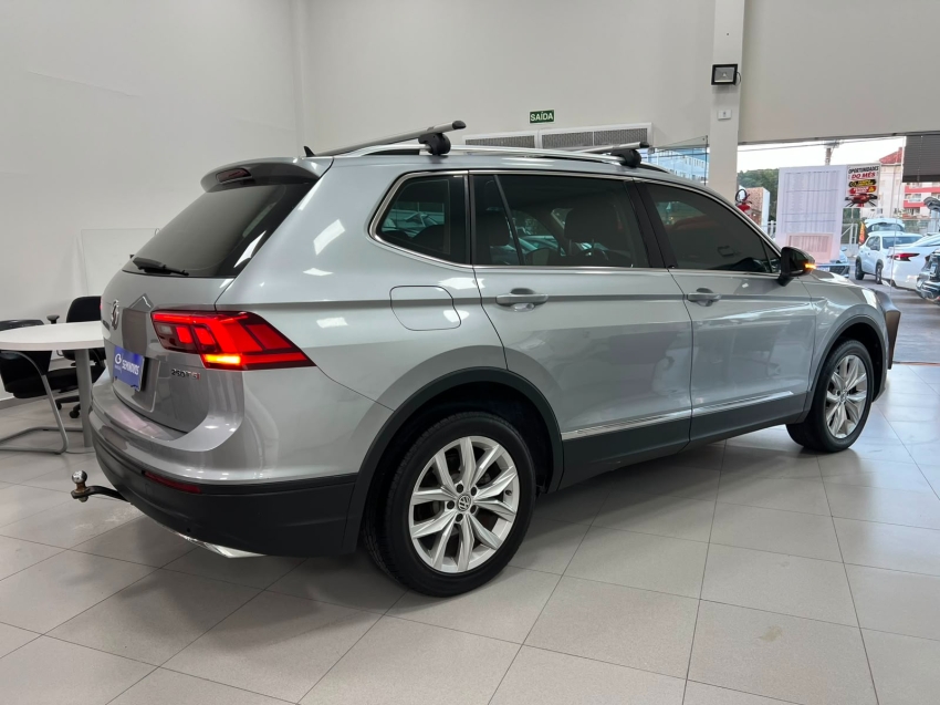 volkswagen tiguan 1.4 250 tsi total flex allspace comfortline tiptronic 4p semiautomatico 201917