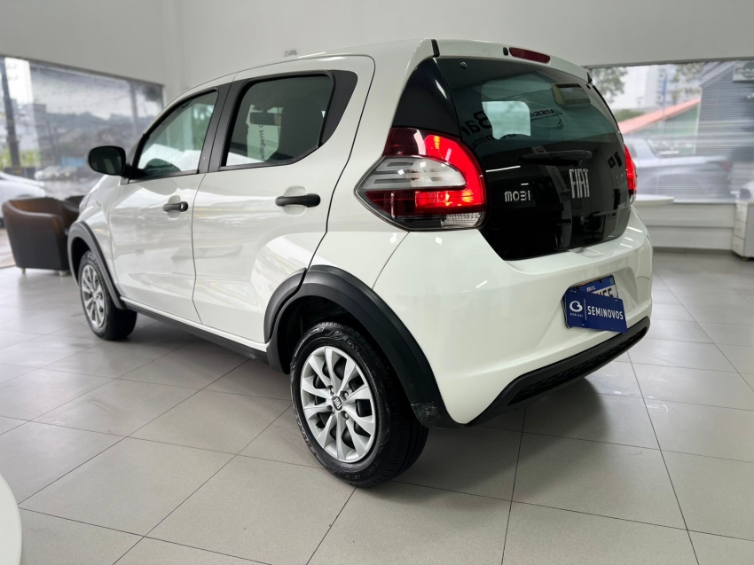 fiat mobi 1.0 evo flex like. manual 4p 20226