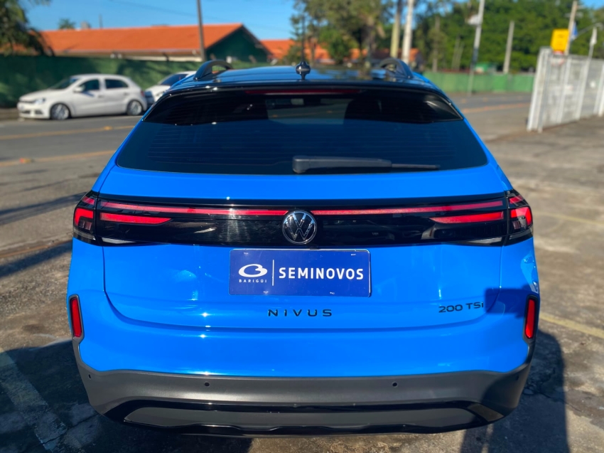 volkswagen nivus 1.0 200 tsi total flex highline automatico 4p 202516