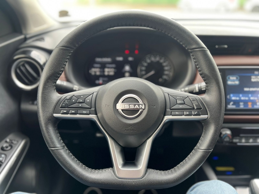nissan kicks 1.6 16v flexstart exclusive xtronic flex 4p automatico 202411