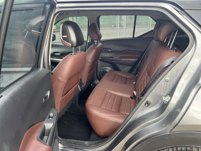 nissan kicks 1.6 16v flexstart exclusive xtronic flex 4p automatico 202416