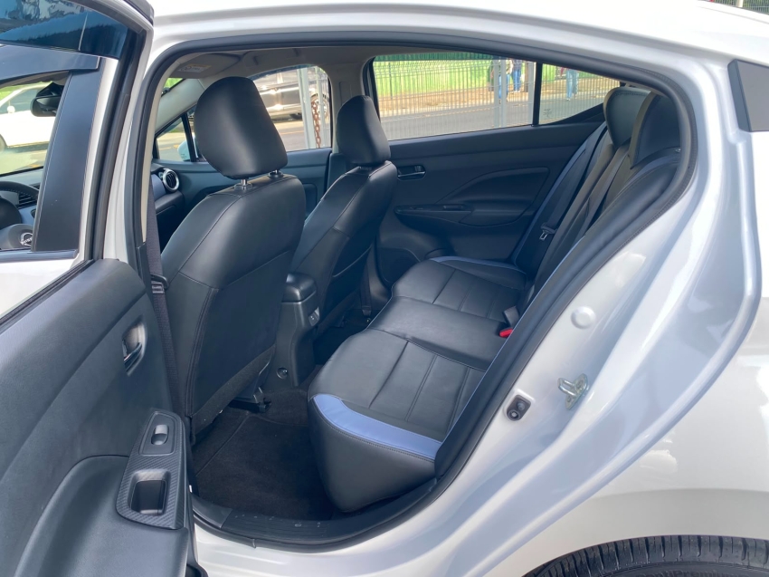 nissan versa 1.6 16v flex exclusive xtronic 4p automatico 202617