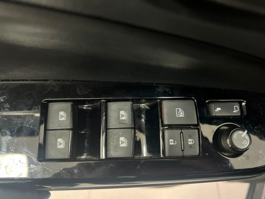 toyota yaris 1.5 16v flex xls connect multidrive 4p automatico 20237