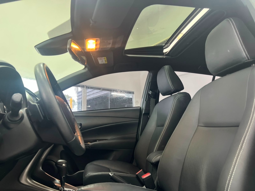toyota yaris 1.5 16v flex xls connect multidrive 4p automatico 20233