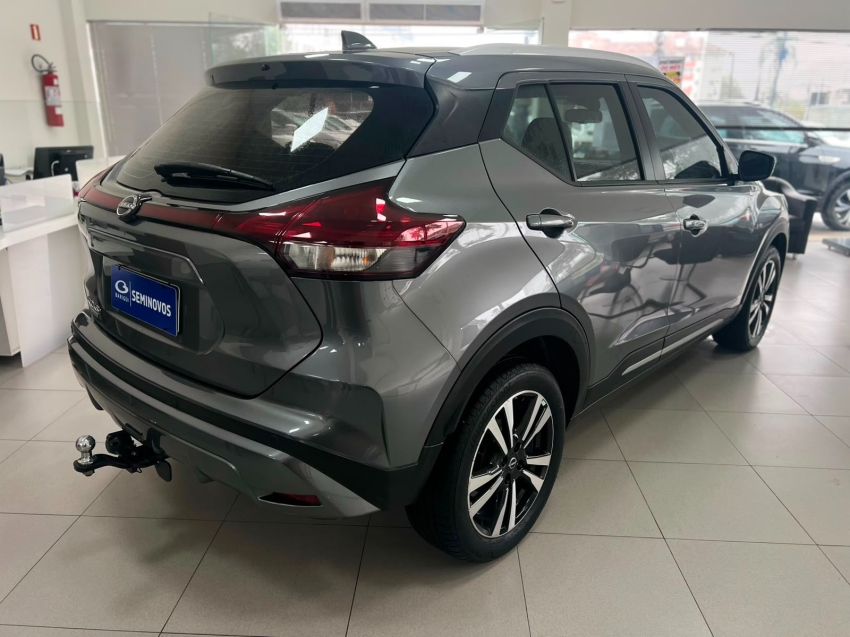 nissan kicks play 1.6 16v flexstart advance plus xtronic flex 4p automatico 202512
