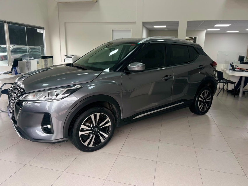 nissan kicks play 1.6 16v flexstart advance plus xtronic flex 4p automatico 20252