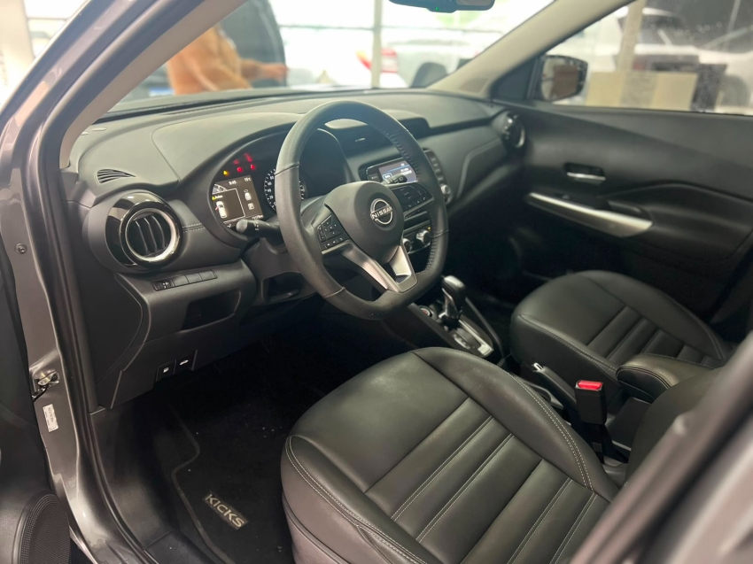 nissan kicks play 1.6 16v flexstart advance plus xtronic flex 4p automatico 20255