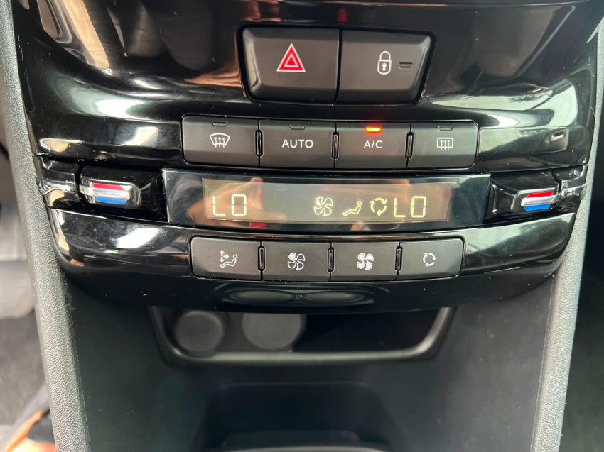 peugeot 2008 1.6 16v flex griffe 4p automatico 20206