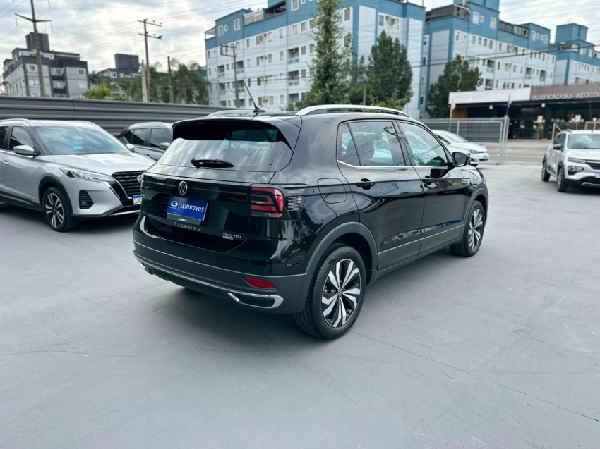 volkswagen t-cross 1.4 250 tsi total flex highline automatico 4p 202311