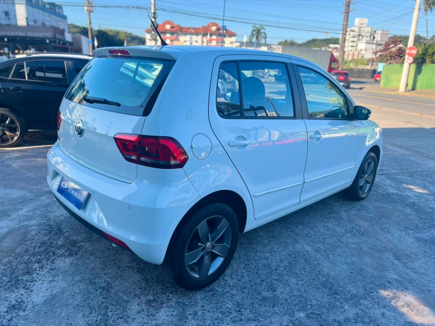 volkswagen fox 1.6 msi total flex connect 4p manual 202011