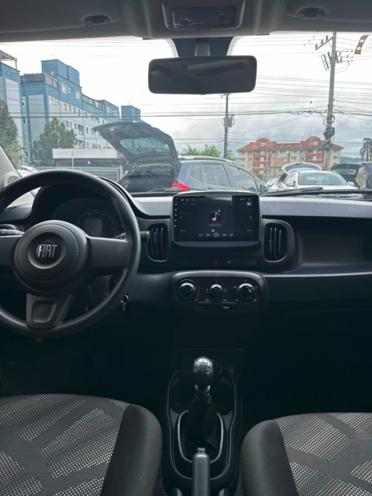 fiat mobi 1.0 evo flex like. manual 4p 20226