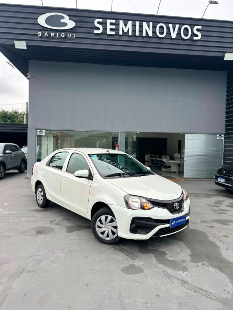 toyota etios 1.5 x sedan 16v flex 4p automatico 20190