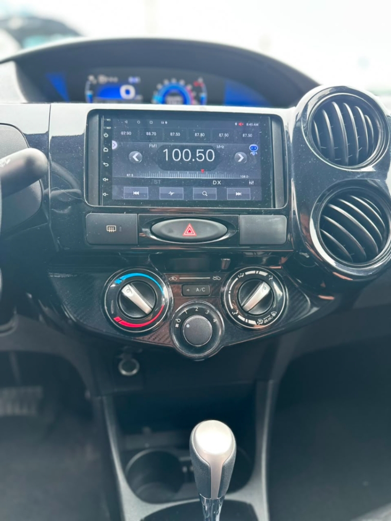 toyota etios 1.5 x sedan 16v flex 4p automatico 20193