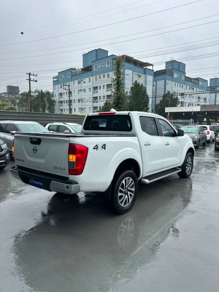 nissan frontier 2.3 16v turbo diesel xe cd 4x4 automatico 4p 20225