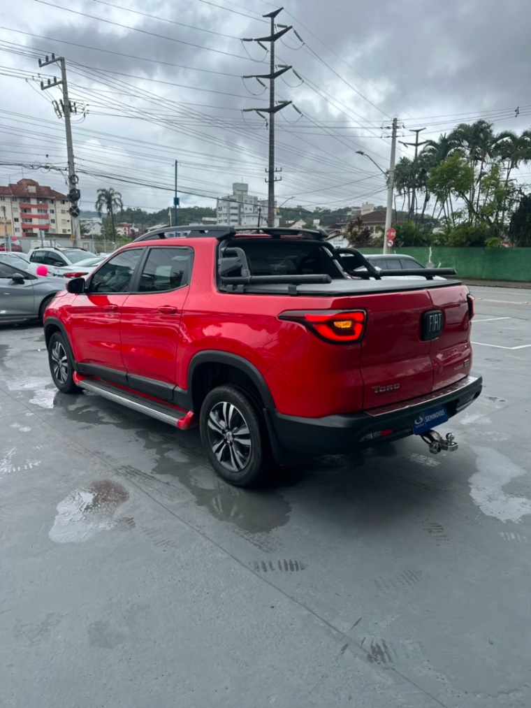 fiat toro 1.3 turbo 270 flex freedom at6 4p automatico 20233