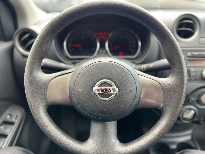 nissan versa 1.6 16v flex sv 4p manual 20149