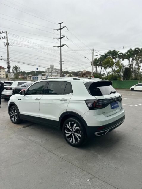 volkswagen t-cross 1.4 250 tsi total flex highline automatico 4p 20243