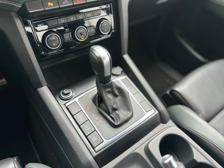volkswagen amarok 3.0 v6 tdi diesel extreme cd 4motion automatico 4p 202511