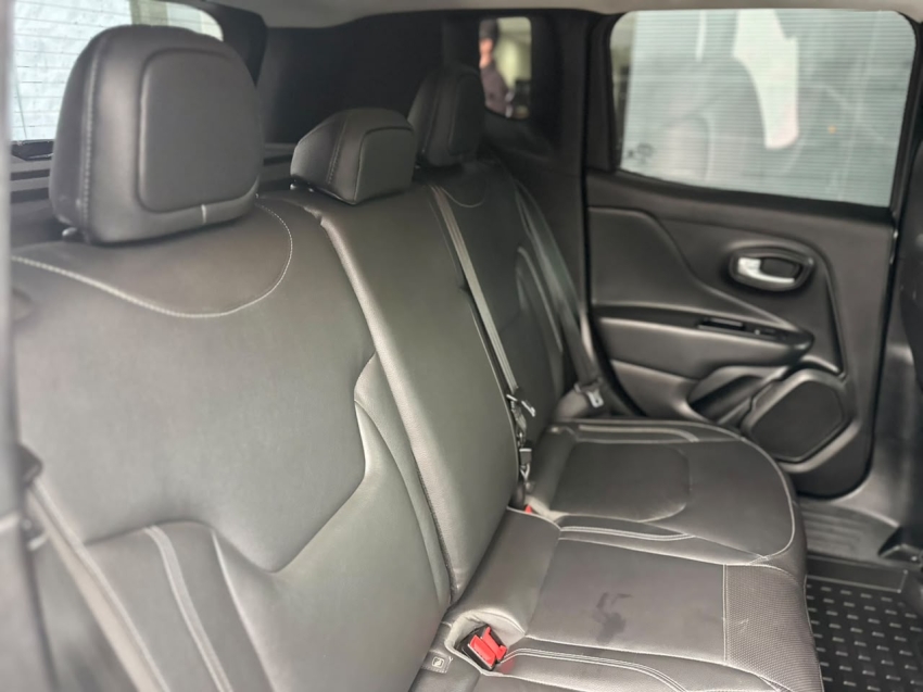 jeep renegade 1.3 t270 turbo flex longitude at6 4p automatico 20225