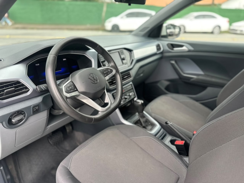 volkswagen t-cross 1.0 200 tsi total flex comfortline automatico 4p 202410