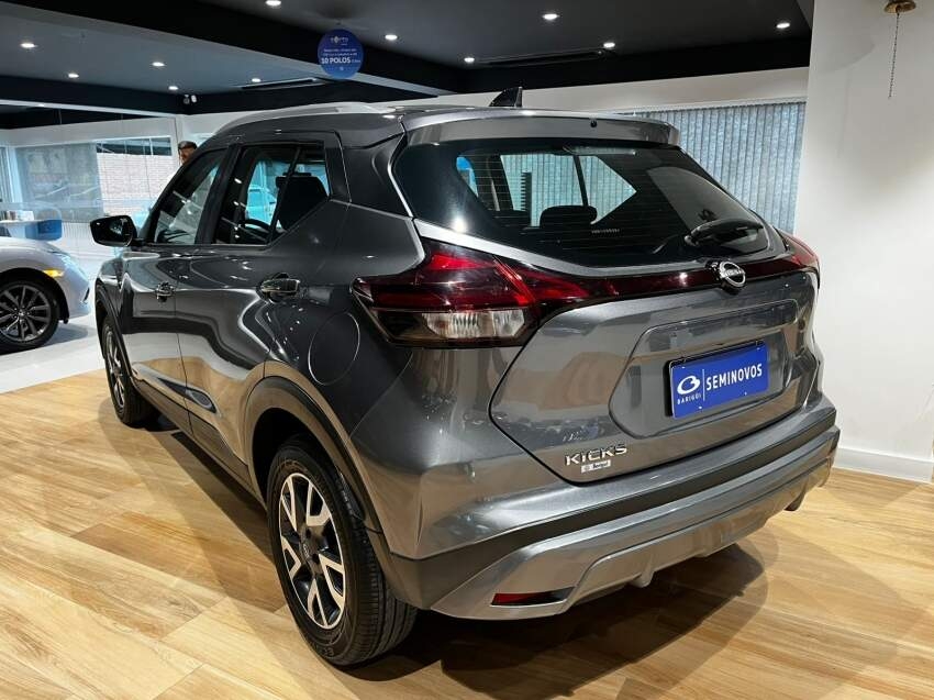 nissan kicks 1.6 16v flexstart sense xtronic 2024