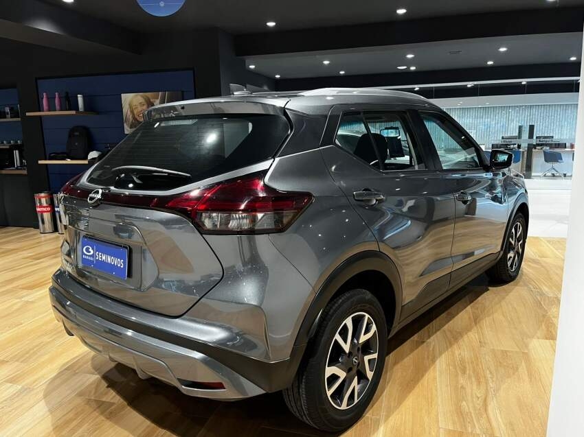 nissan kicks 1.6 16v flexstart sense xtronic 2024