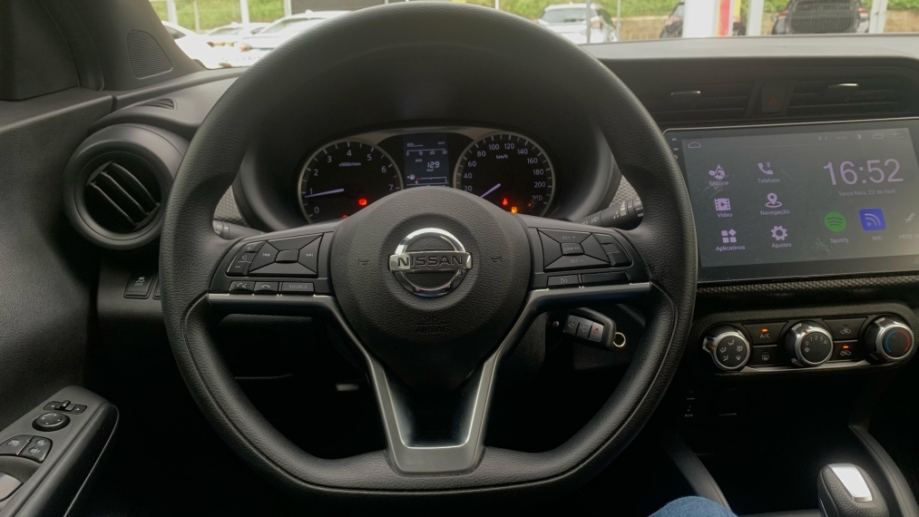 kicks active pcd 1.6 16v cvt 2021