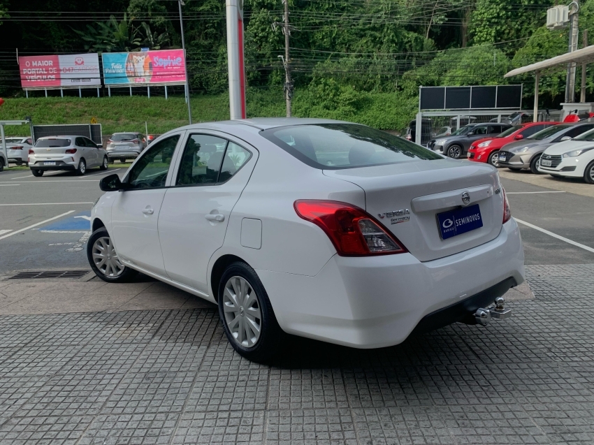 nissan versa s 1.6 flex | 2020